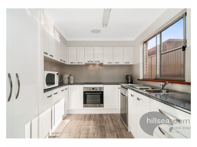 13 Swallow Avenue, Paradise Point QLD 4216
