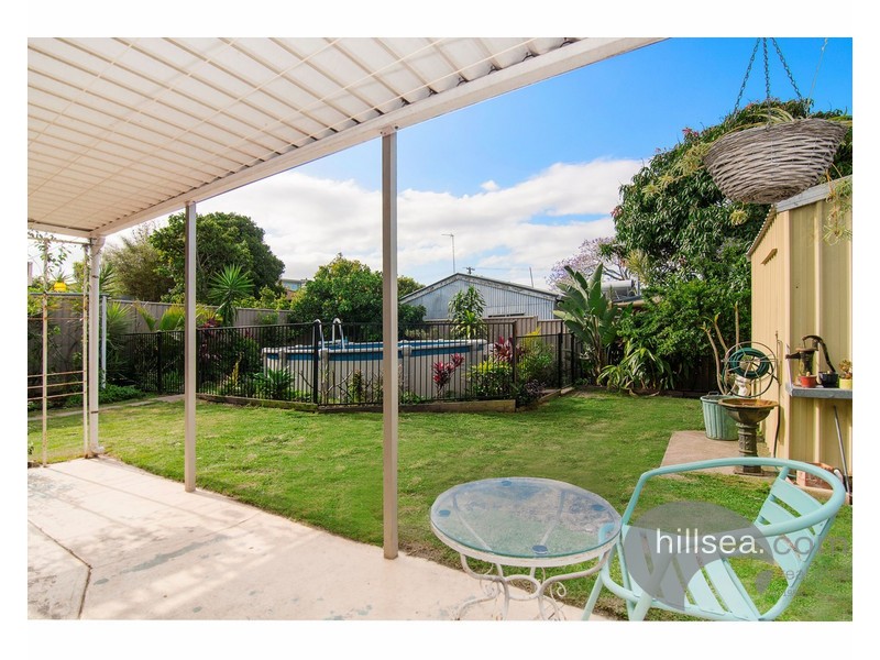 13 Swallow Avenue, Paradise Point QLD 4216