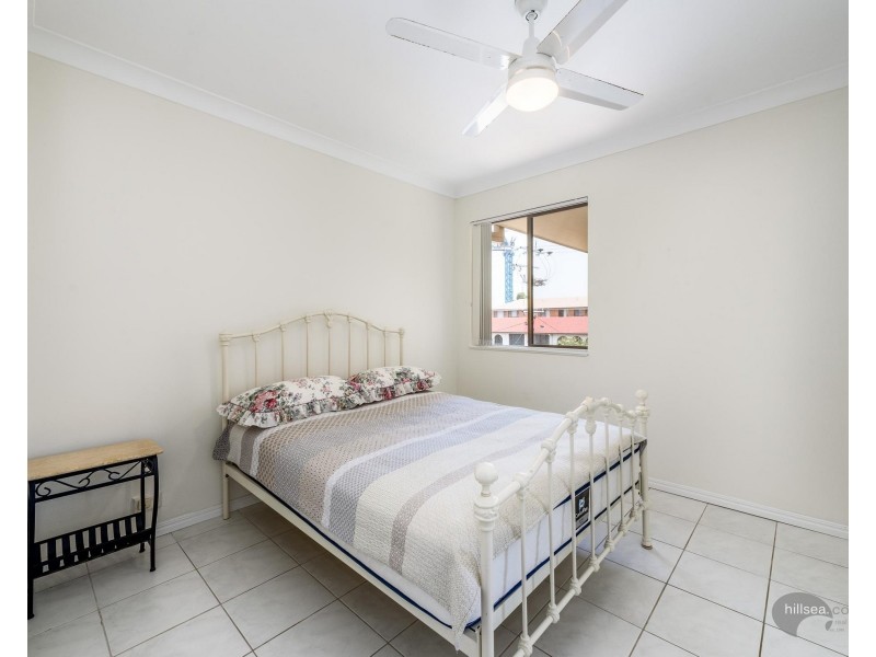 16/24 Chelsea Avenue, Broadbeach QLD 4218