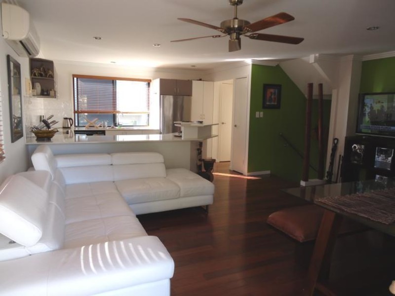 6/37 Brighton Street, Biggera Waters QLD 4216