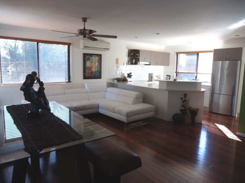 6/37 Brighton Street, Biggera Waters QLD 4216