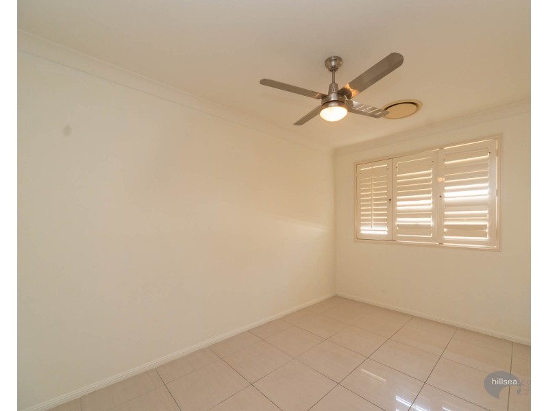 101 Crestwood Drive, Molendinar QLD 4214
