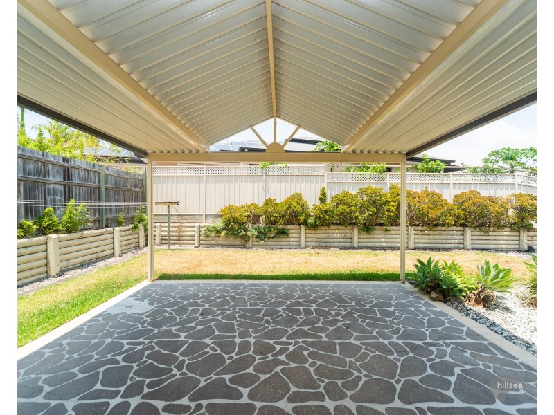 101 Crestwood Drive, Molendinar QLD 4214