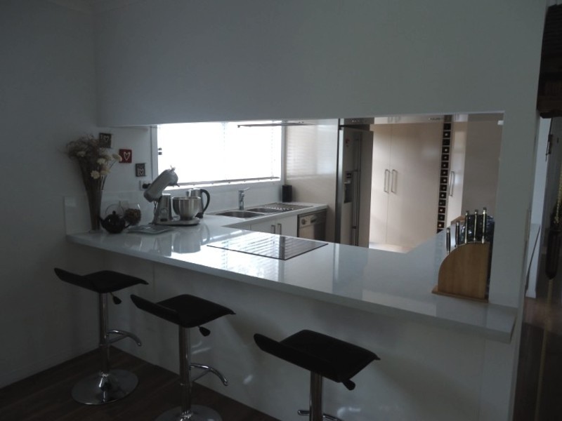 7 Bundarra Street, Coombabah QLD 4216