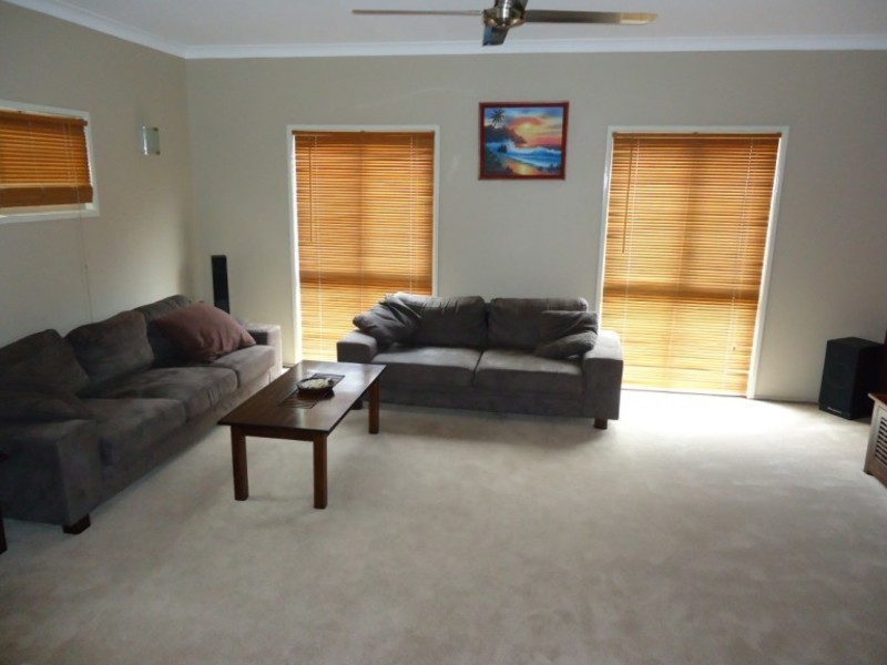 7 Bundarra Street, Coombabah QLD 4216