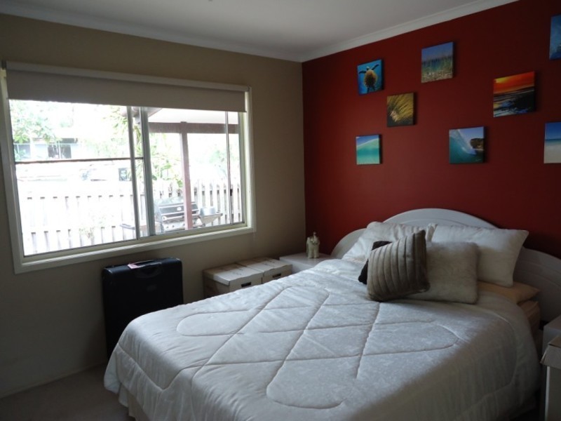 7 Bundarra Street, Coombabah QLD 4216