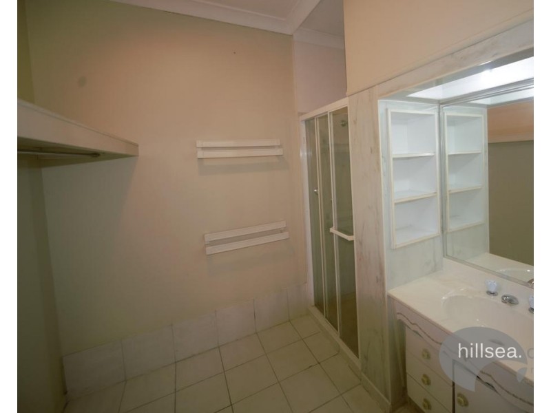 1/47 Harley Street, Labrador QLD 4215