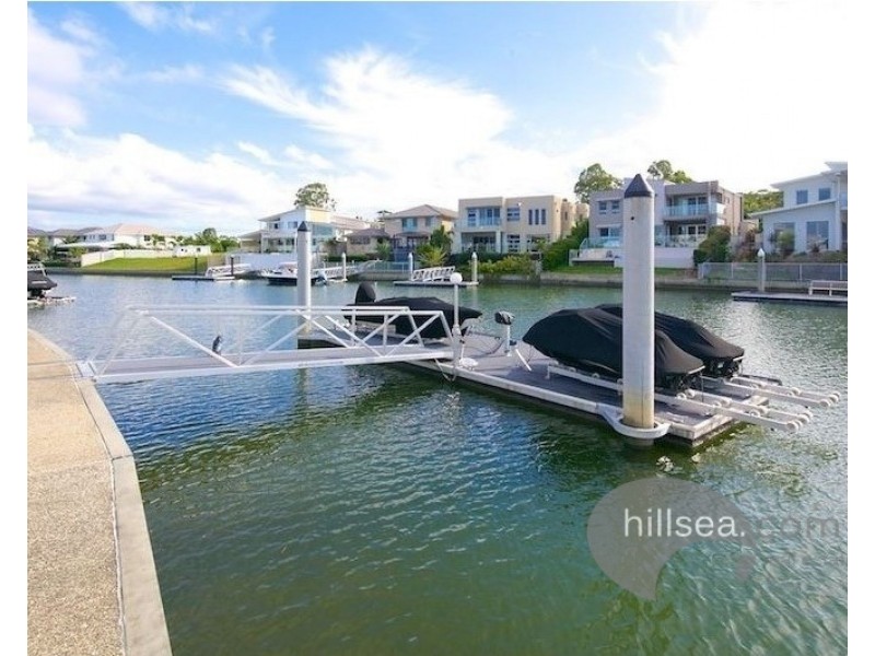 19 North Quay Drive, Biggera Waters QLD 4216