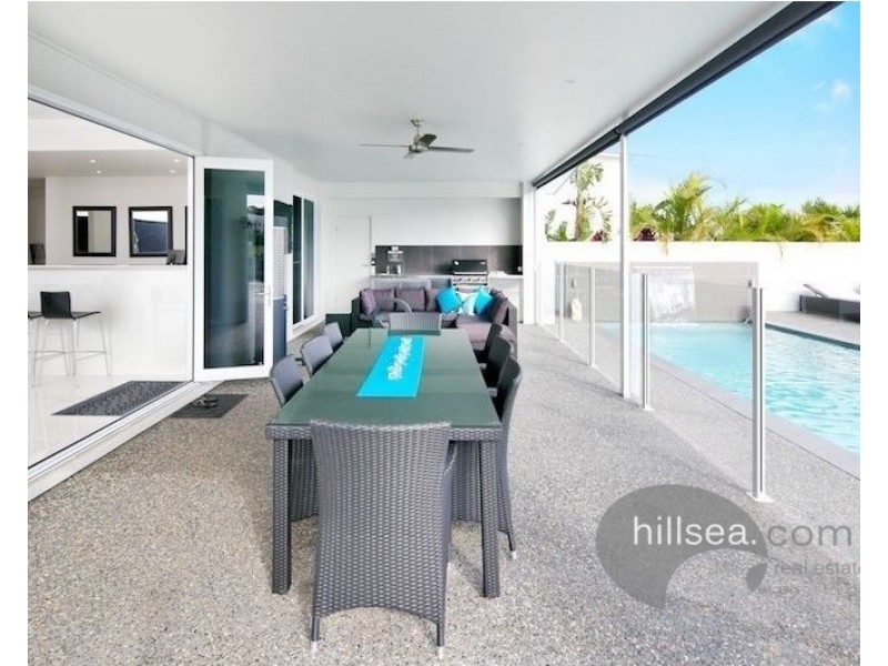 19 North Quay Drive, Biggera Waters QLD 4216