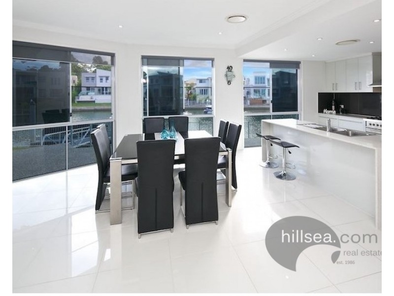 19 North Quay Drive, Biggera Waters QLD 4216