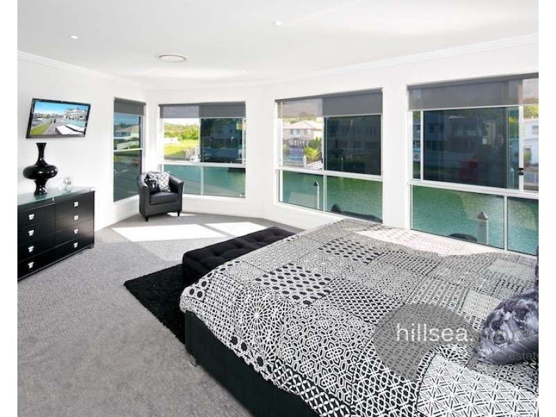 19 North Quay Drive, Biggera Waters QLD 4216