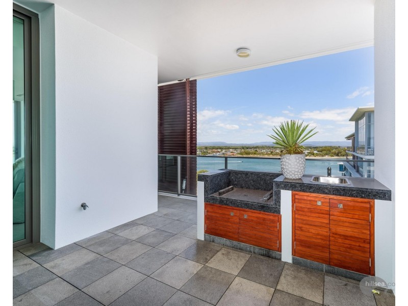 29802/2 Ephraim Island, Paradise Point QLD 4216