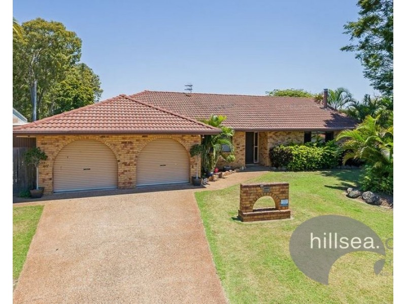 38 Sundown Drive, Paradise Point QLD 4216