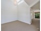 2/29 Nankeen Avenue, Paradise Point QLD 4216