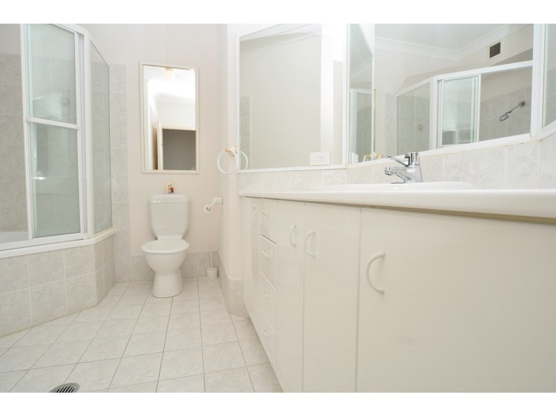 15/9 Madang Crescent, Runaway Bay QLD 4216