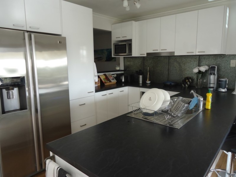 4 Remount Place, Carrara QLD 4211