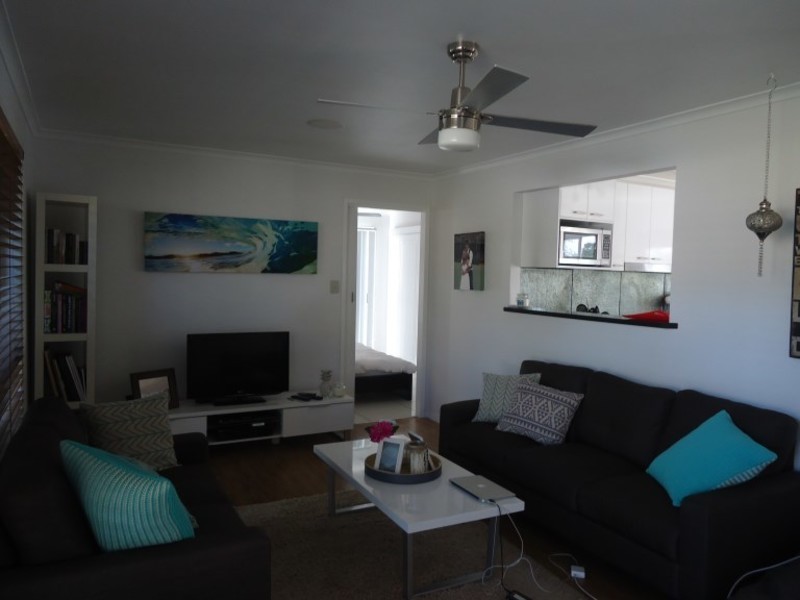 4 Remount Place, Carrara QLD 4211