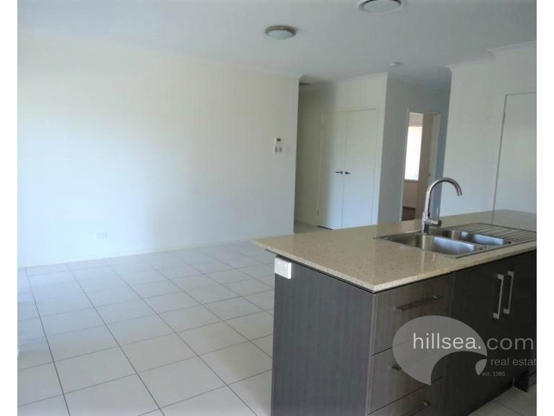 4 Arcadia Boulevard, Pimpama QLD 4209