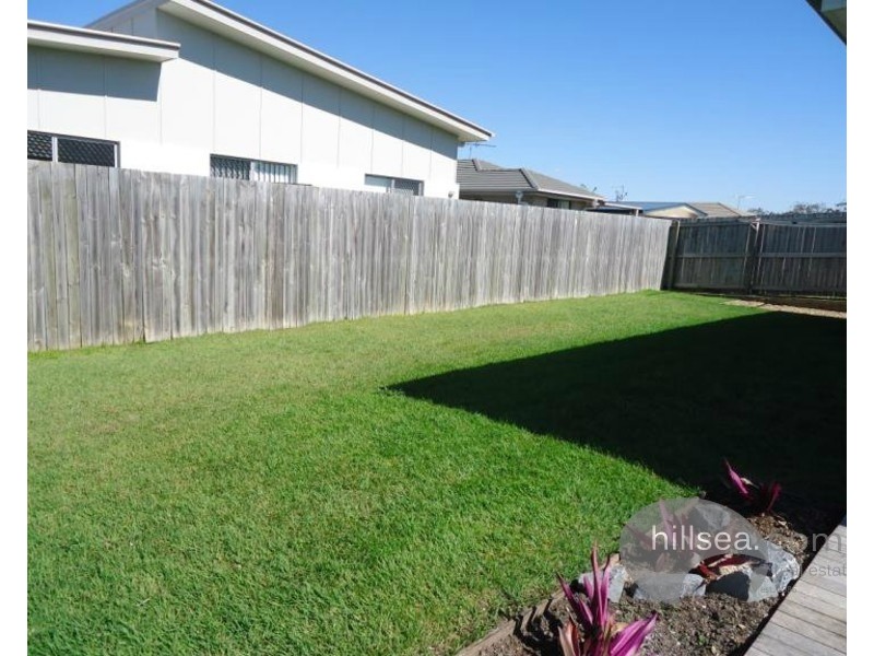 4 Arcadia Boulevard, Pimpama QLD 4209