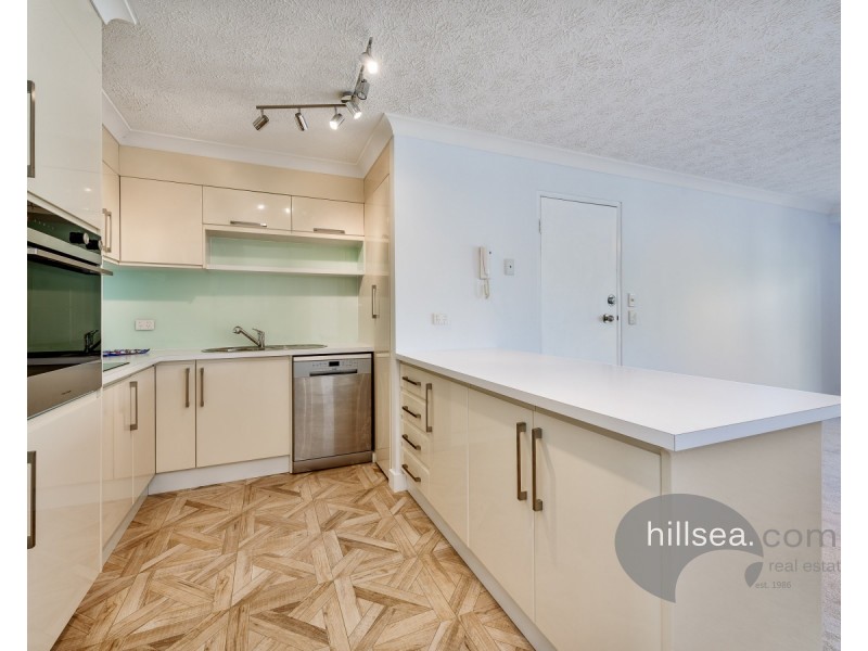 16/48 The Esplanade, Paradise Point QLD 4216