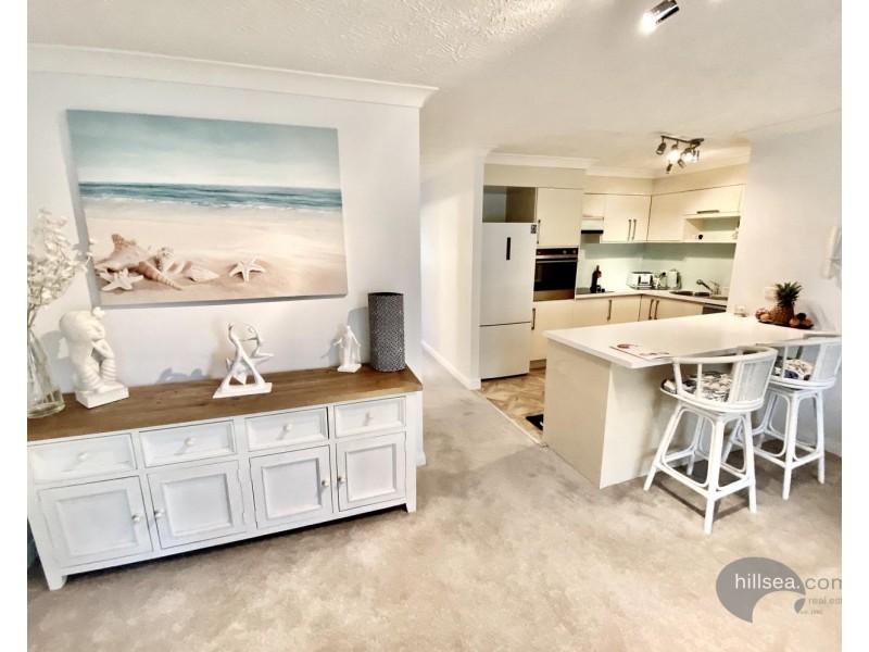 16/48 The Esplanade, Paradise Point QLD 4216