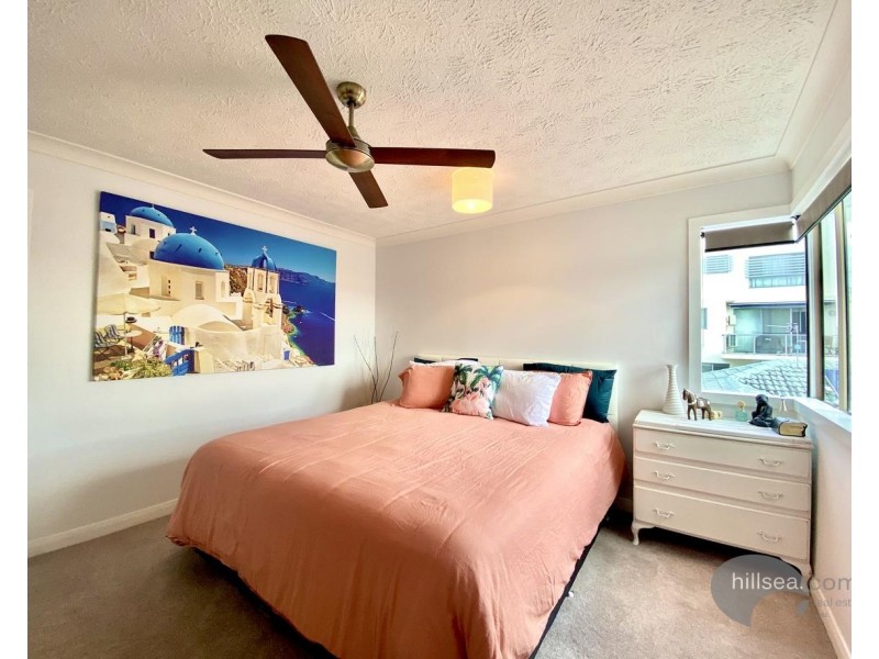 16/48 The Esplanade, Paradise Point QLD 4216