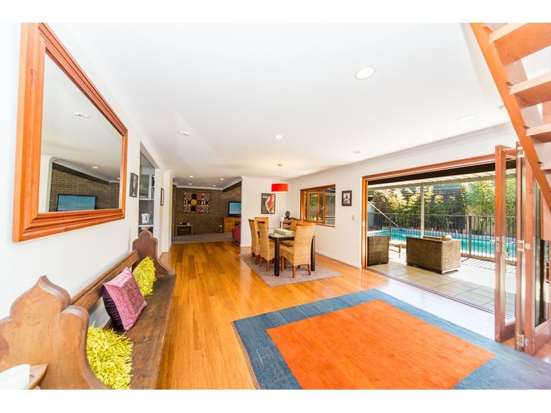 60 Markham Avenue, Runaway Bay QLD 4216