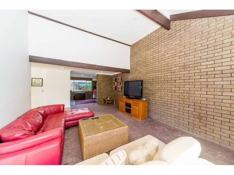 60 Markham Avenue, Runaway Bay QLD 4216