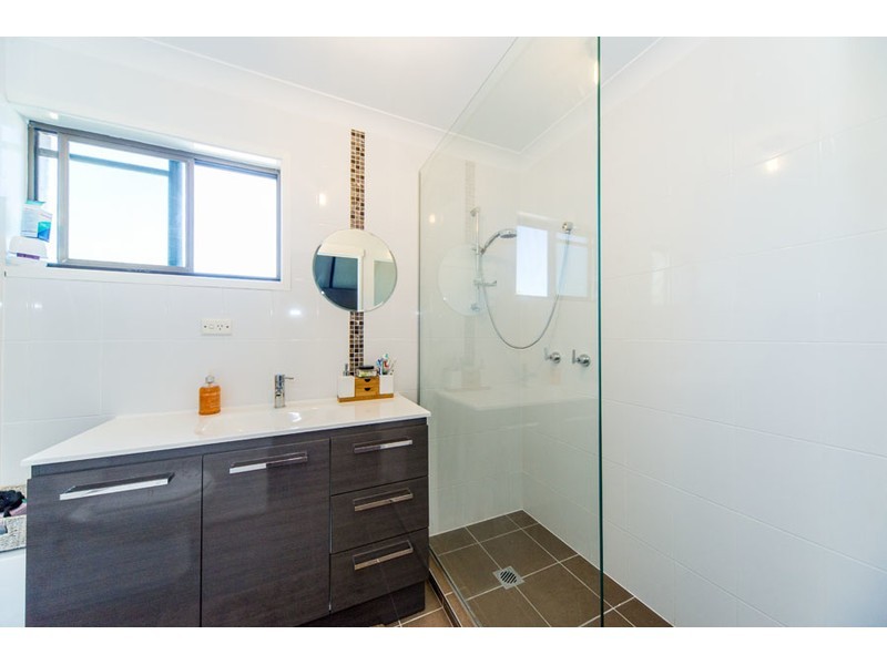 60 Markham Avenue, Runaway Bay QLD 4216