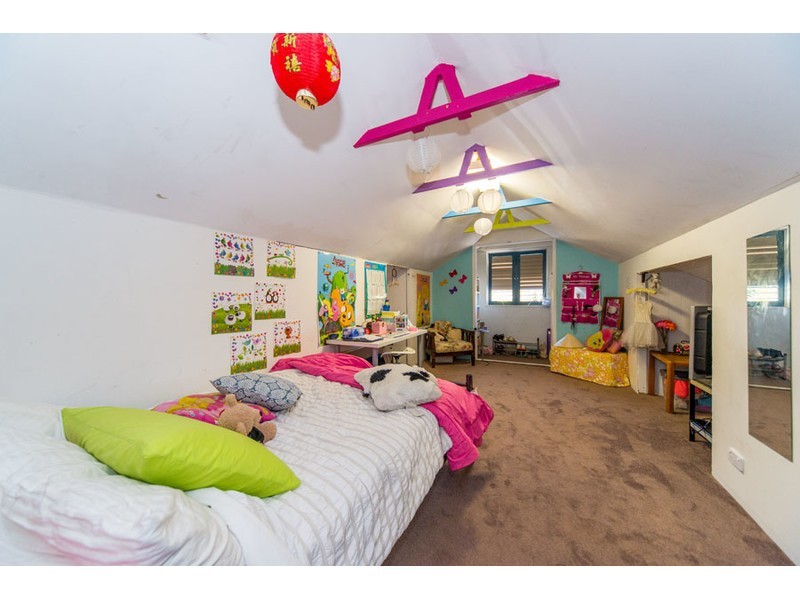 60 Markham Avenue, Runaway Bay QLD 4216