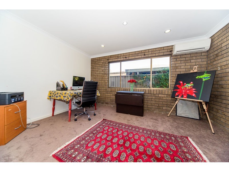 60 Markham Avenue, Runaway Bay QLD 4216