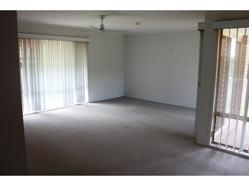 254 Mildura Drive, Helensvale QLD 4212