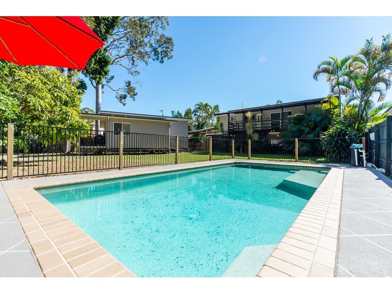 71 Nalkari Street, Coombabah QLD 4216