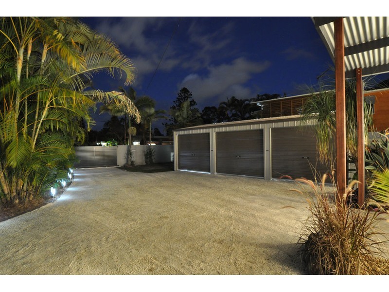 71 Nalkari Street, Coombabah QLD 4216