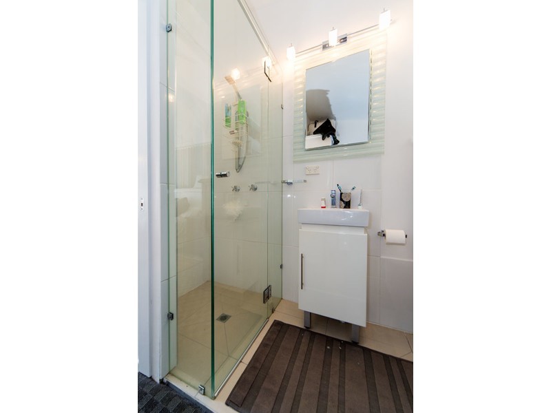 71 Nalkari Street, Coombabah QLD 4216