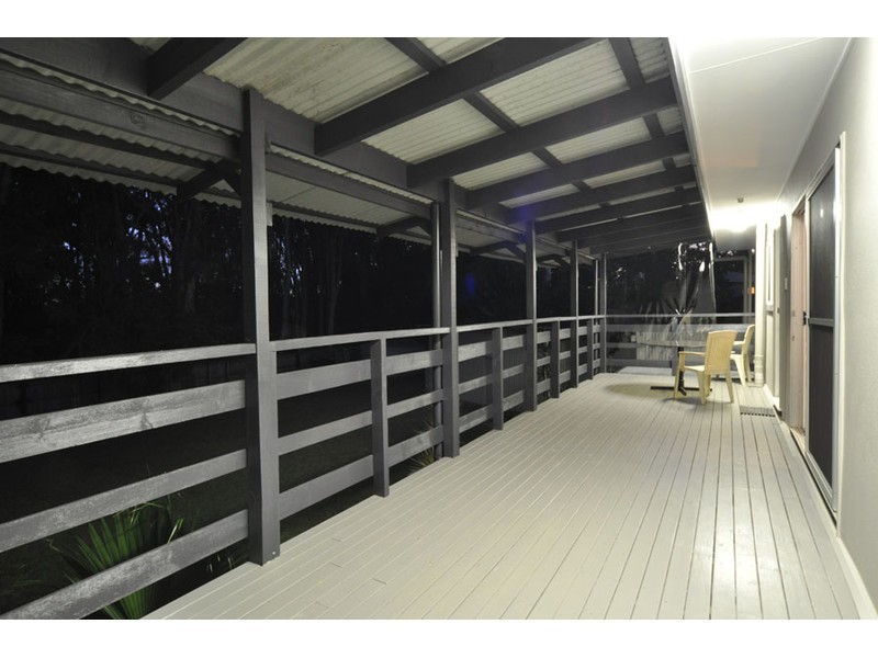 71 Nalkari Street, Coombabah QLD 4216