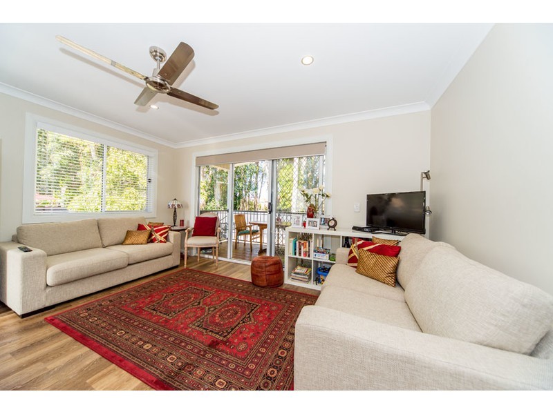 71 Nalkari Street, Coombabah QLD 4216