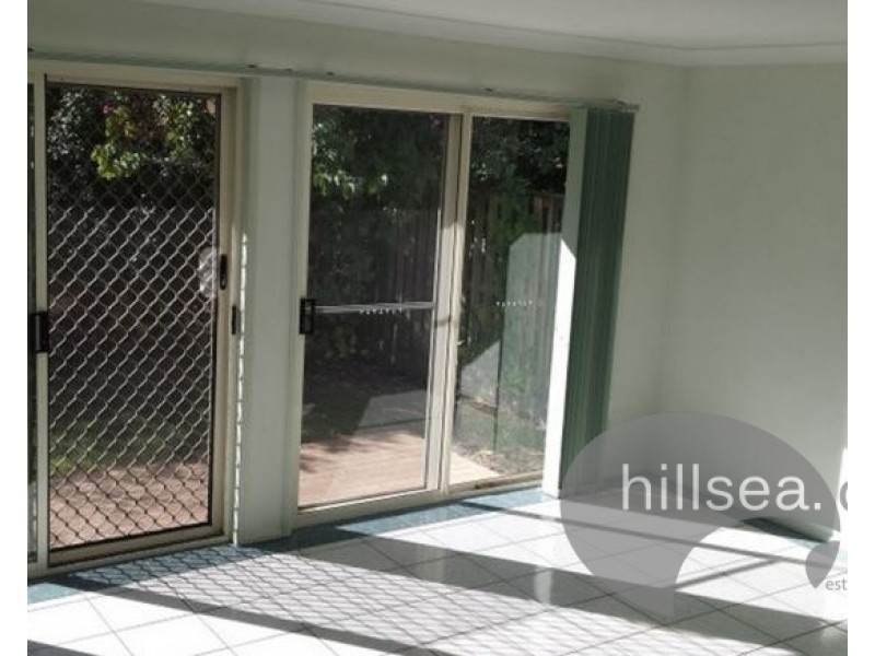 31 Royal Court, Ashmore QLD 4214