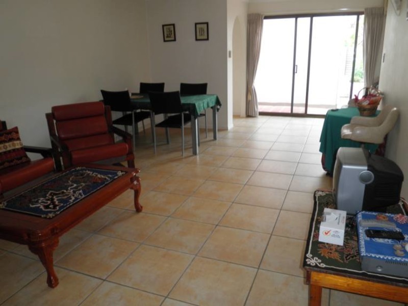 1/38 Corunna Crescent, Ashmore QLD 4214