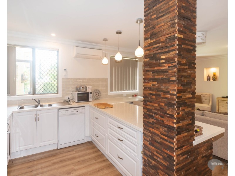 2/490 Marine Parade, Biggera Waters QLD 4216