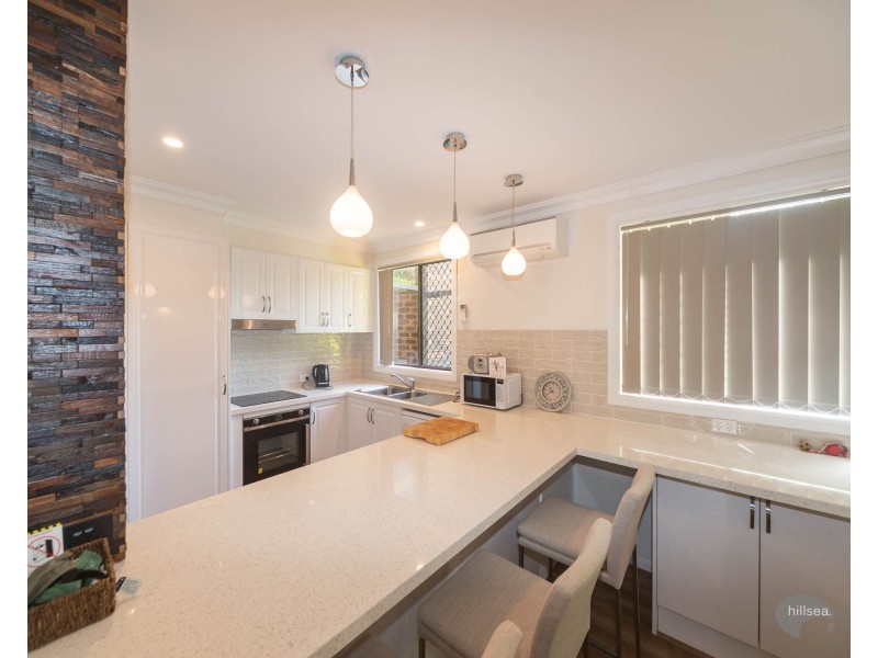 2/490 Marine Parade, Biggera Waters QLD 4216