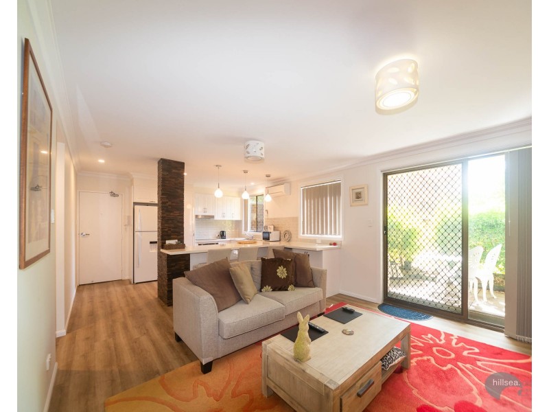 2/490 Marine Parade, Biggera Waters QLD 4216