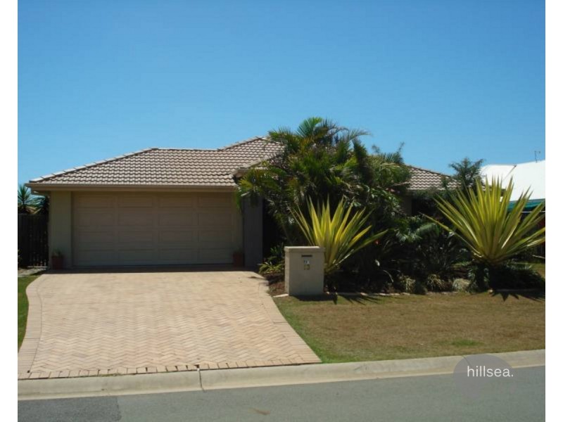 13 Maidenhead Court, Oxenford QLD 4210