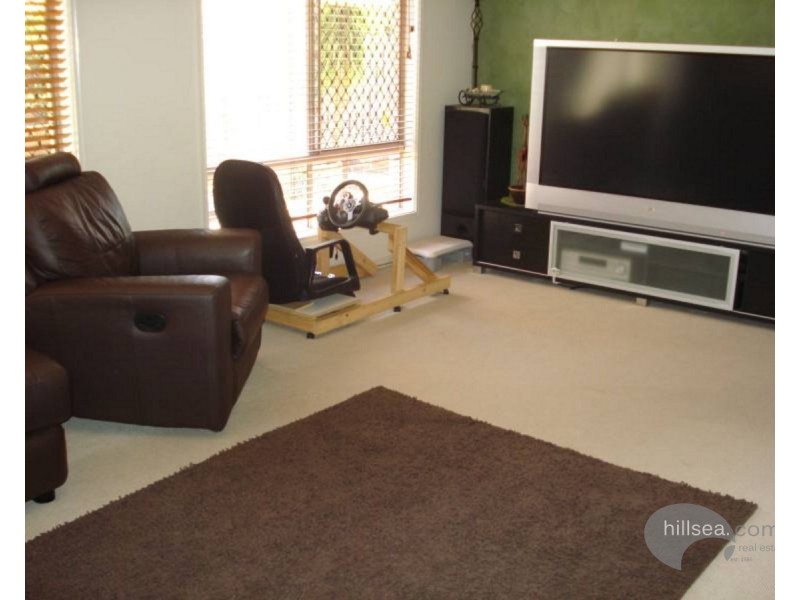 13 Maidenhead Court, Oxenford QLD 4210