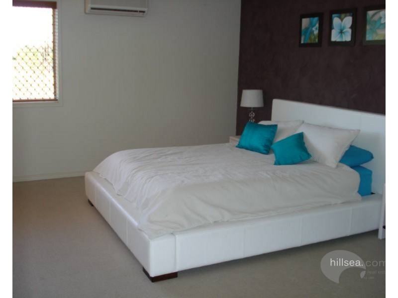 13 Maidenhead Court, Oxenford QLD 4210