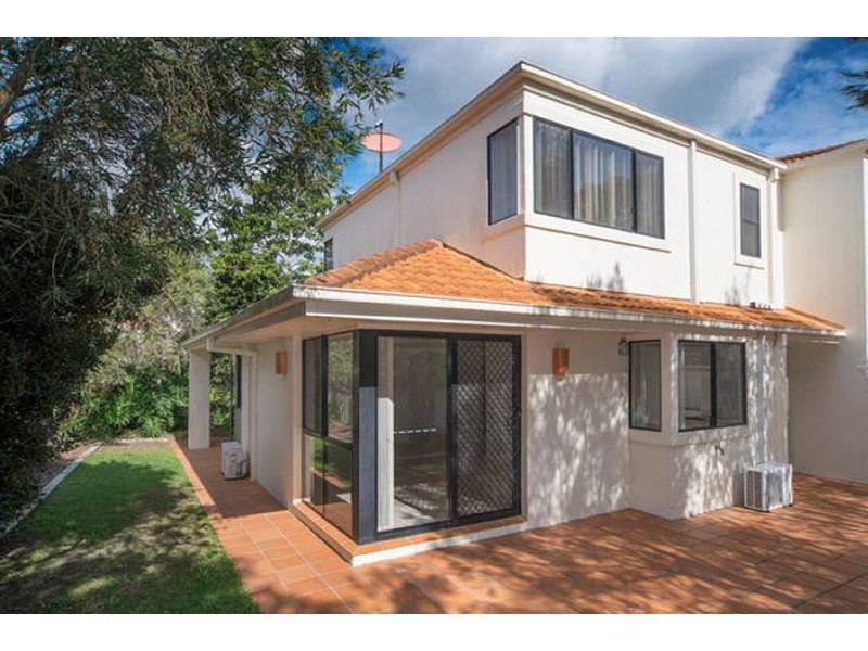 42/60 Caseys Road, Hope Island QLD 4212
