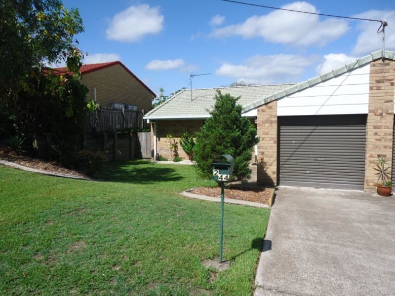 2/44 McMillan Street, Labrador QLD 4215