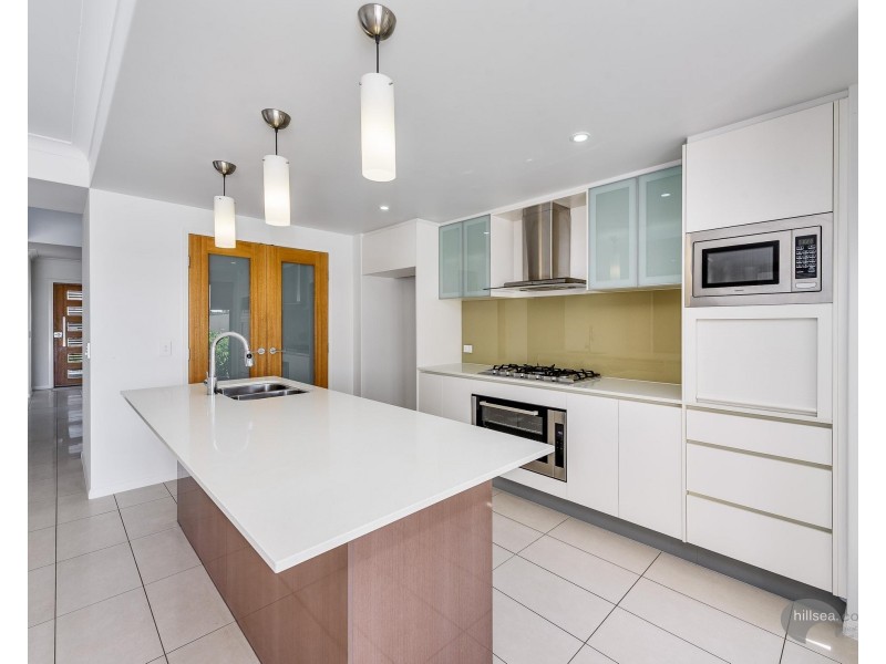 39 North View Street, Hope Island QLD 4212