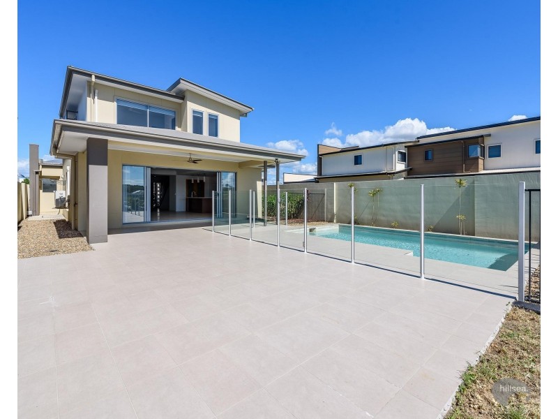 39 North View Street, Hope Island QLD 4212