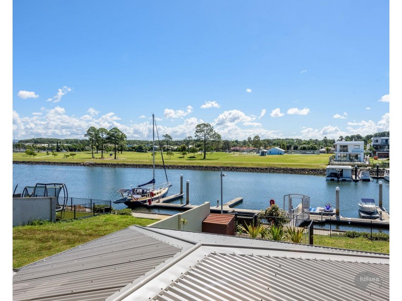 39 North View Street, Hope Island QLD 4212